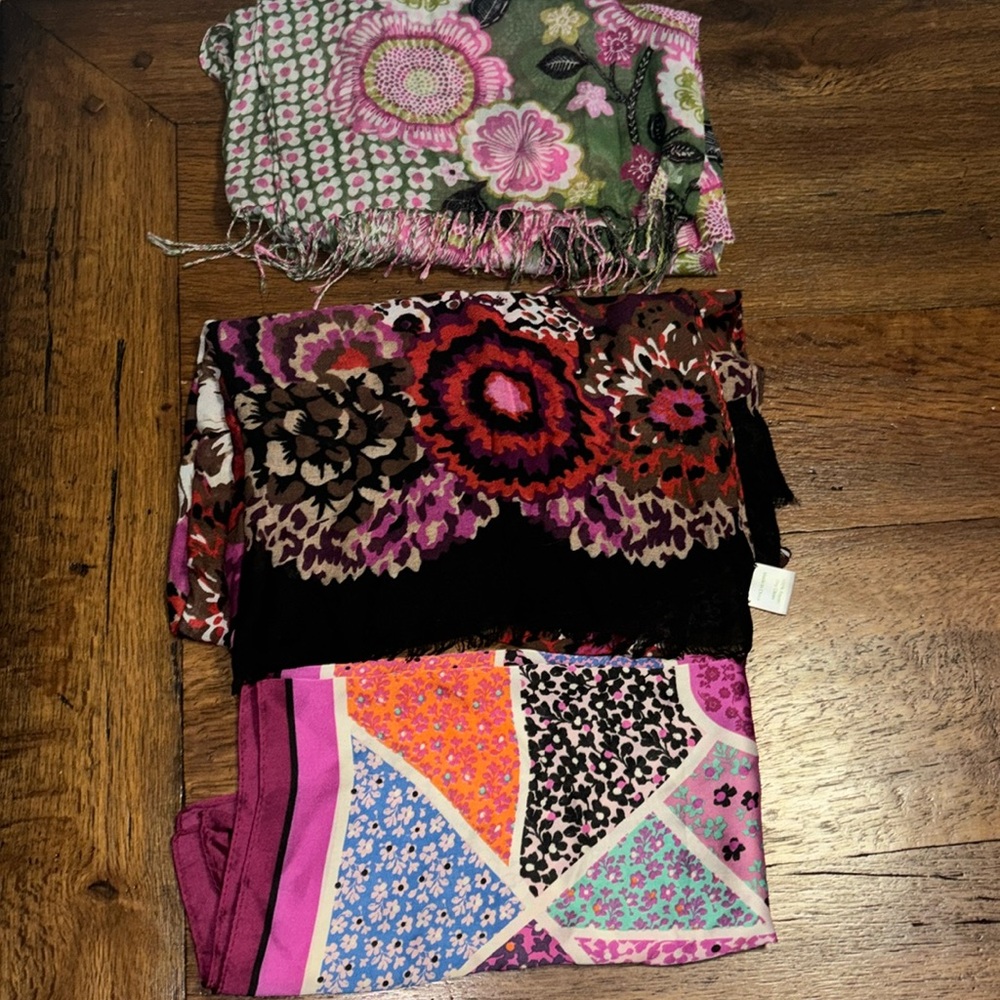 Vera Bradley bundle - 3 scarfs